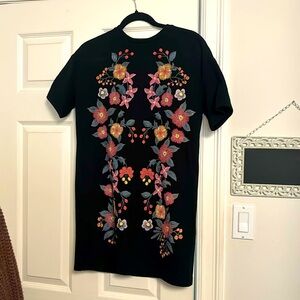 Zara Short Sleeve Floral Sweater Dress